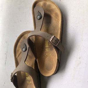 Birkenstock Gizah Sandals